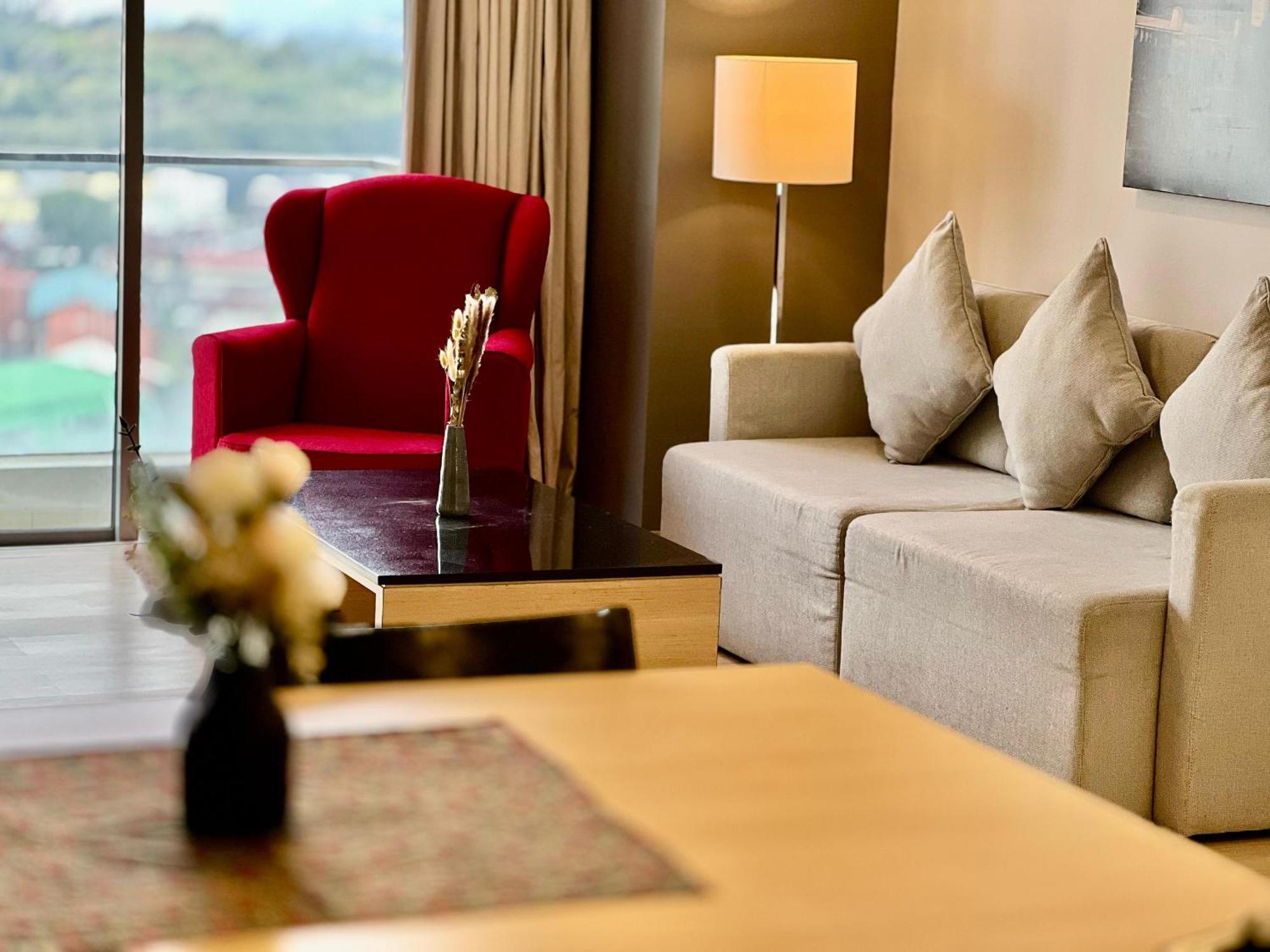 Hotel Managed By The Straits & 4*