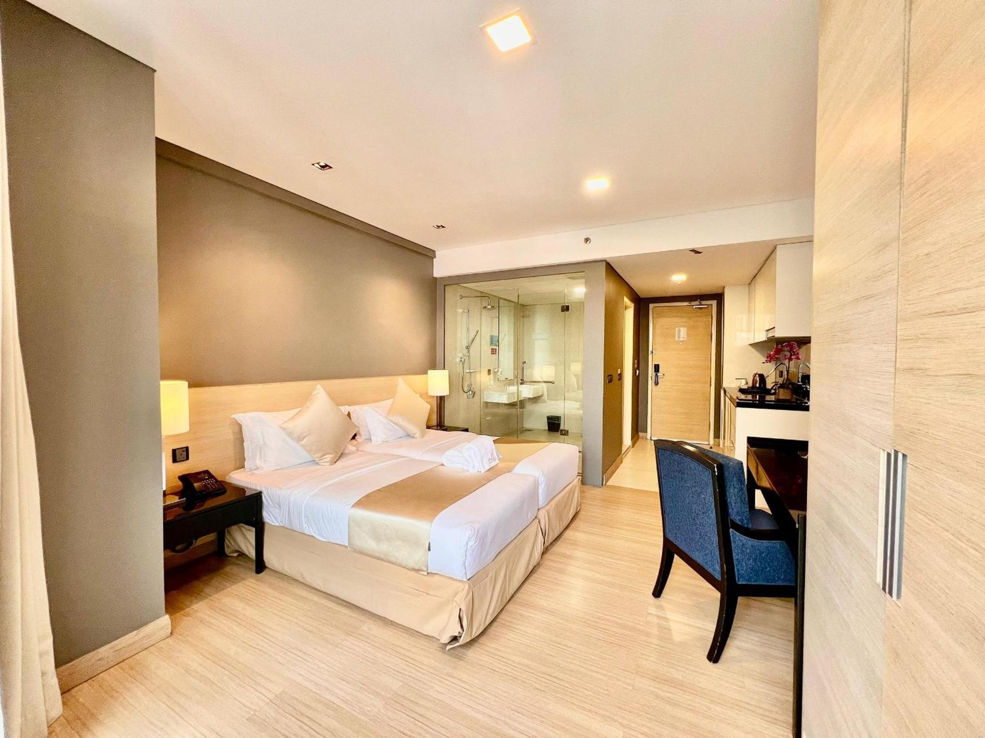 Managed By The Straits & Hotel 4*